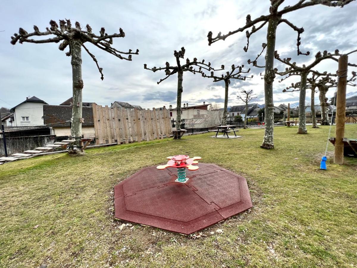 Refuge De Luxe Pour Les Amoureux De La Montagne Pouzac Esterno foto